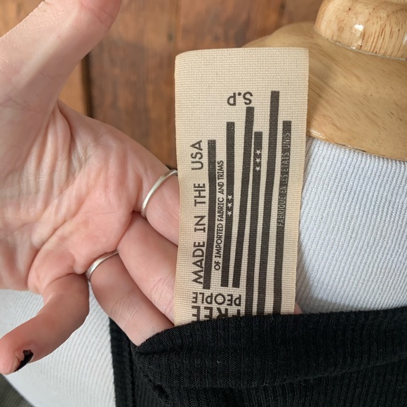 Free People Black Sleeveless Mock Neck Slub Top S - Picture 3 of 3